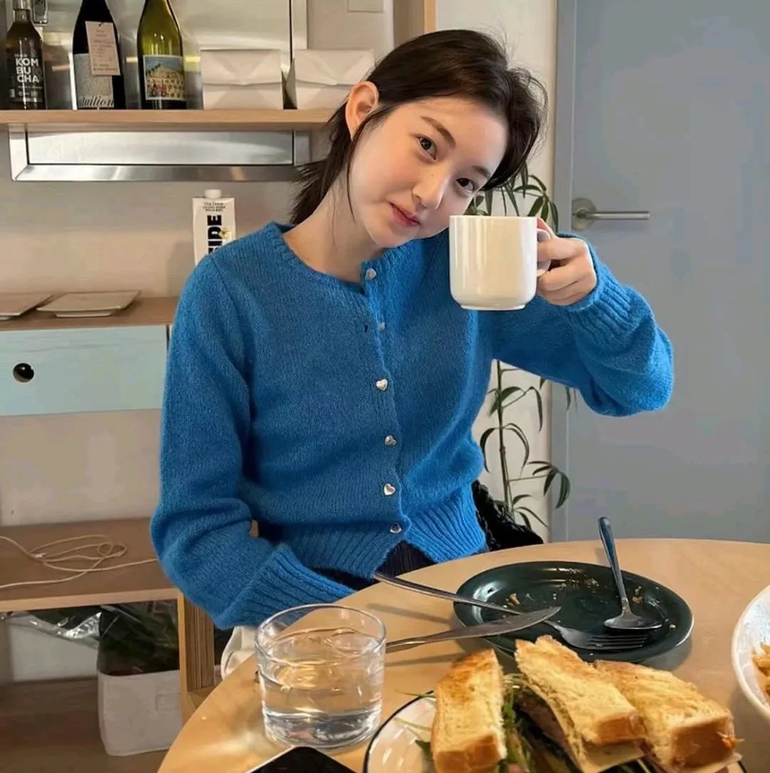 饥荒年我囤货养了个古代男友